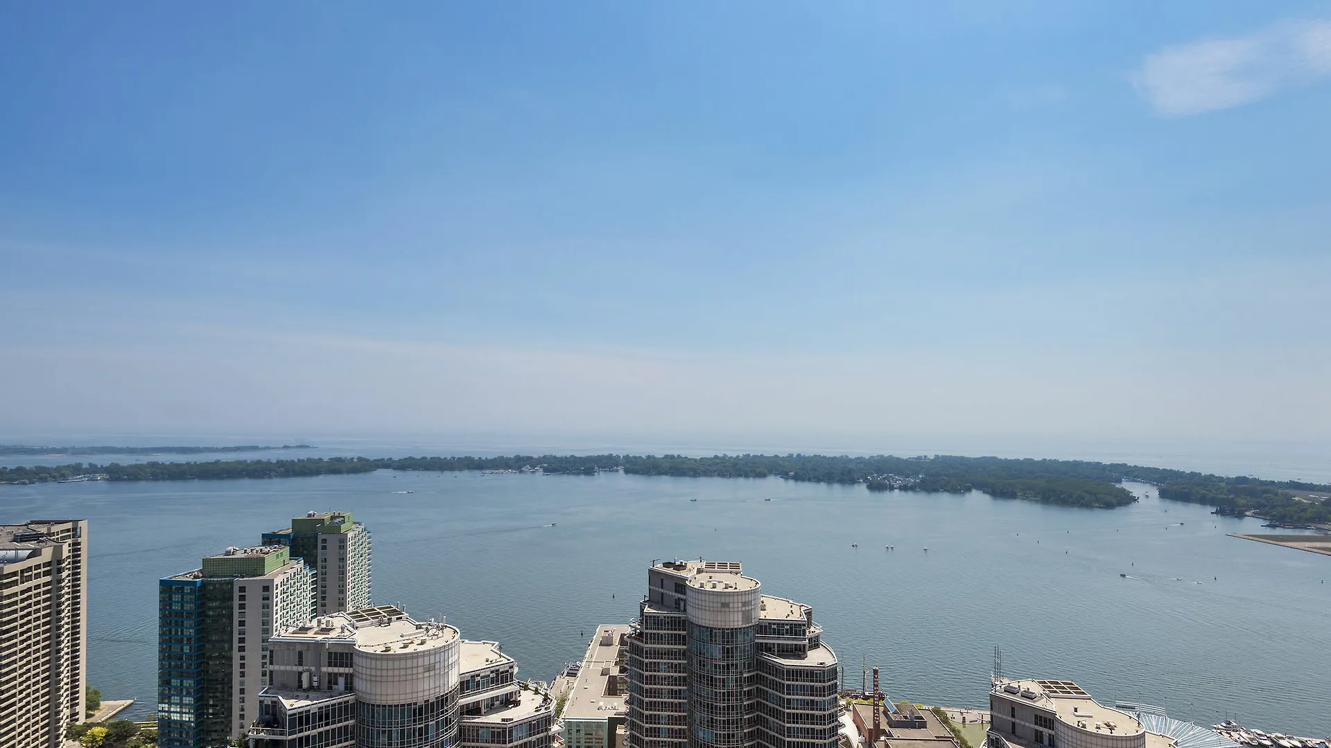 Diamond Vacation Homes - York Street Toronto 4*,  Canada